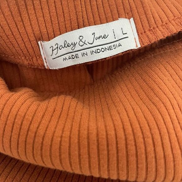 Haley & June Ring Cut Out Ribbed Dress Size L - Picture 3 of 5